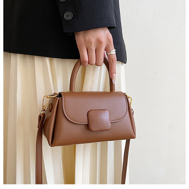 Ielgy All-Match Handbag Ladies Retro Simple Commuter Shoulder Messenger Bag