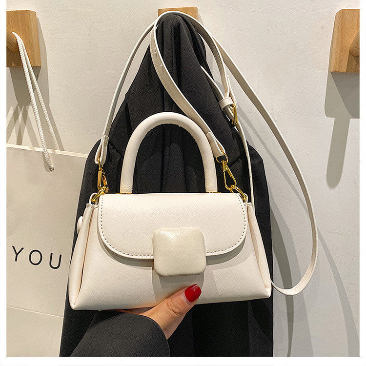 Ielgy All-Match Handbag Ladies Retro Simple Commuter Shoulder Messenger Bag