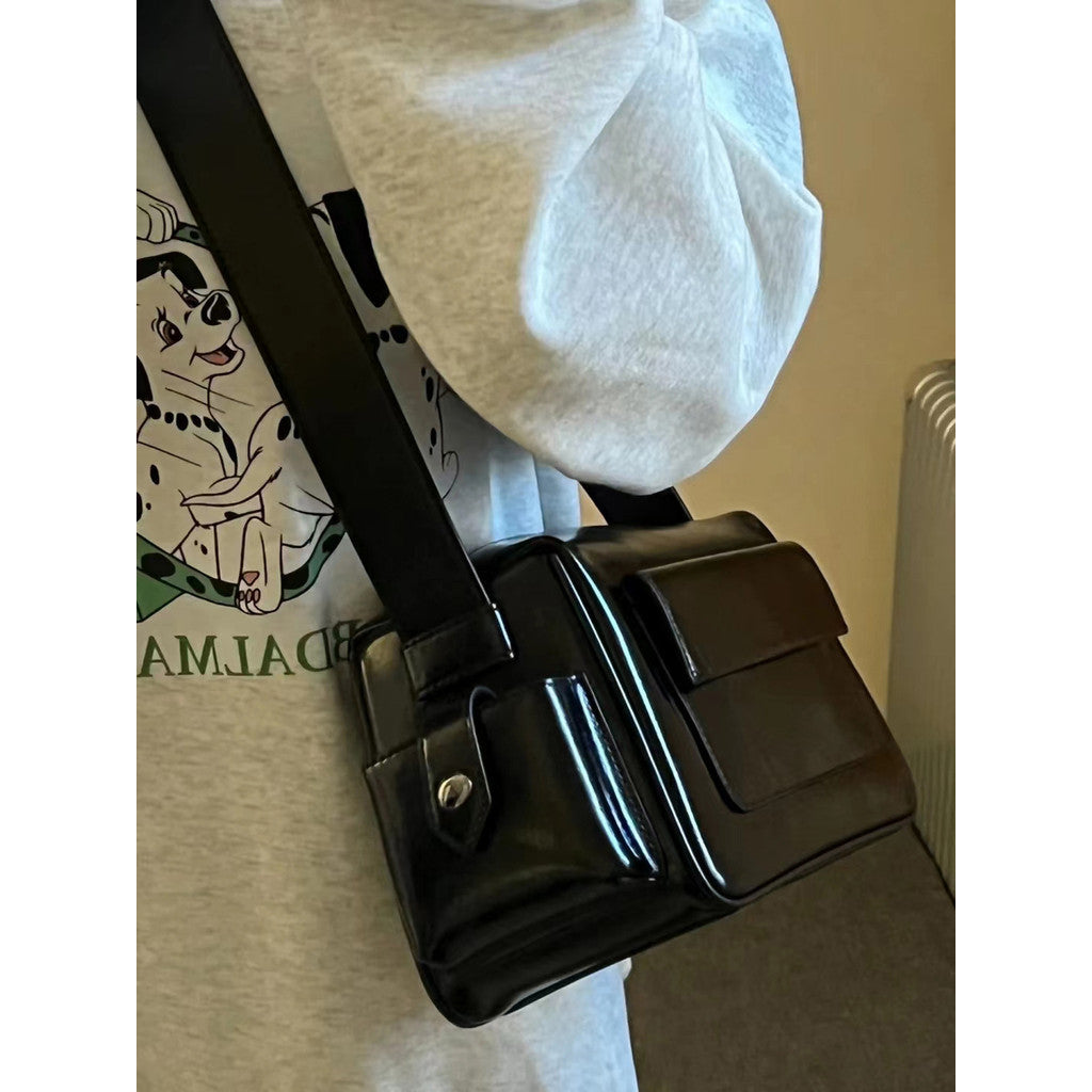 Ielgy Ladies Black Niche Design Commuter All-Match One-Shoulder Messenger Small Square Bag
