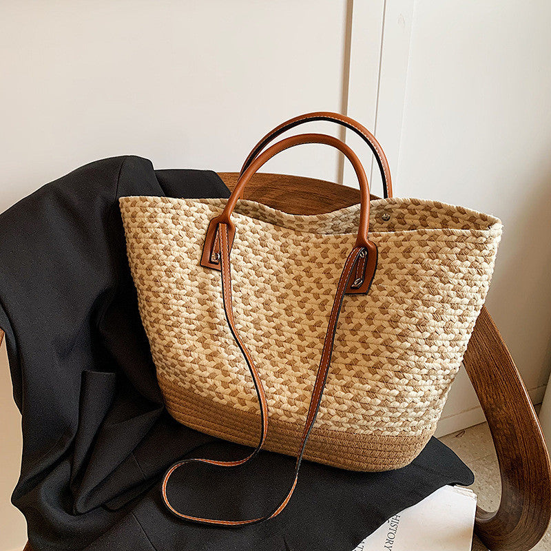 Ielgy Bohemian Style Hand-Woven Bag Seaside Vacation Travel Straw Woven Large Capacity Leisure Simple Commuter Female Bag