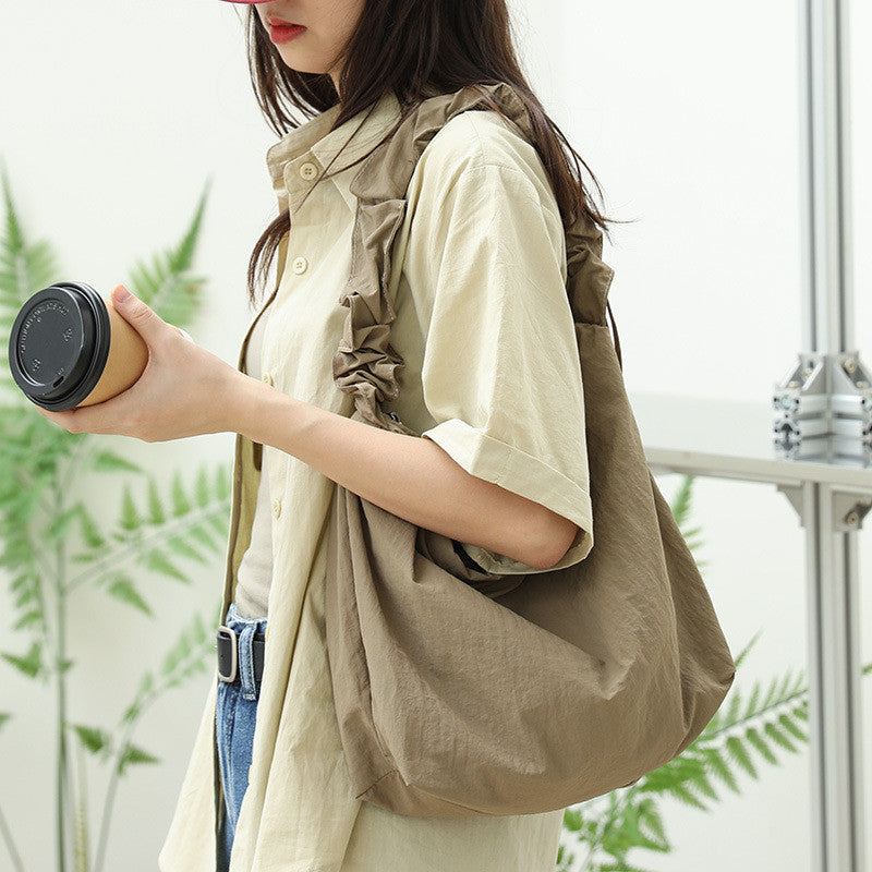 Ielgy Japanese Casual Drawstring Handbag Small Fresh Pleated Shoulder Fashion Nylon Cloth Crossbody Bag