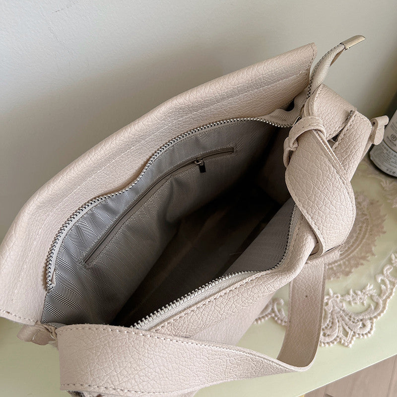 Ielgy Ladies Fashion Apricot One-Shoulder Messenger Bag Simple All-Match Commuter Niche Texture Mes