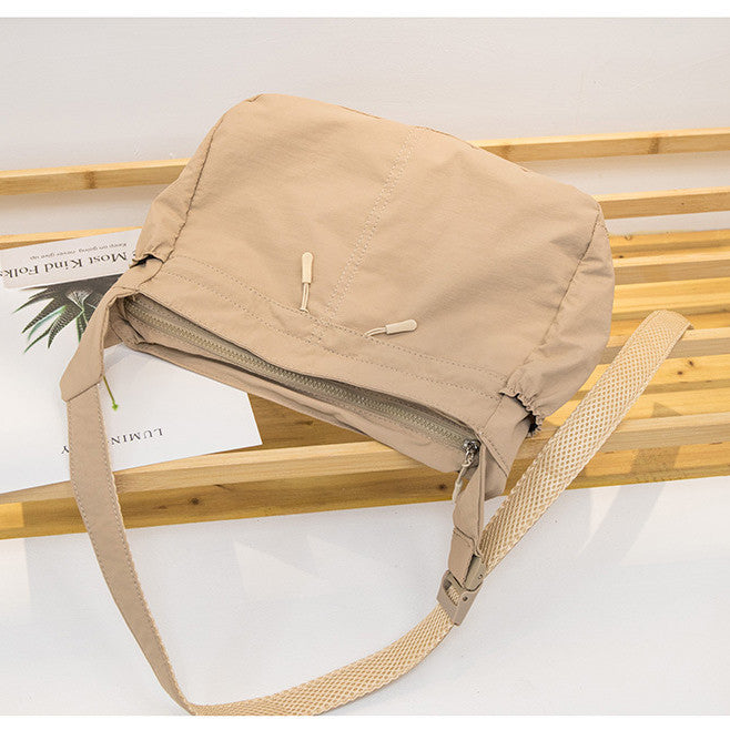Ielgy Korean Version Large-Capacity Commuter Casual One-Shoulder Nylon Tote Bag Waterproof Sports Style Messenger Bag