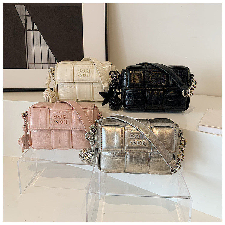 Ielgy All-Match Silver Feel One-Shoulder Messenger Woven Small Square Bag High-End Mobile Phone