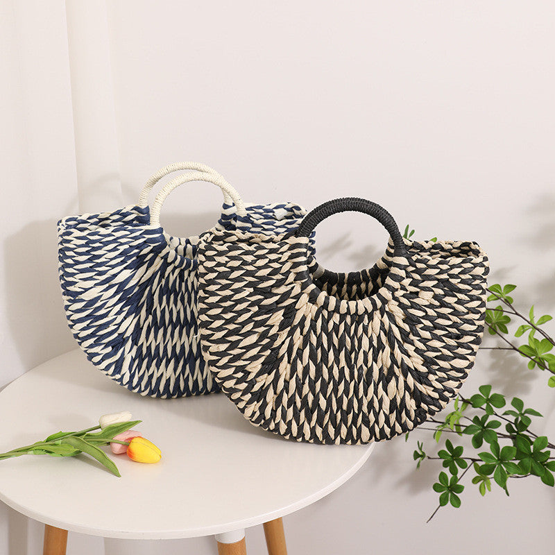 Ielgy Niche Semicircle Portable Straw Bag Retro Color Hand-Carrying Woven Seaside Vacation Beach Bag