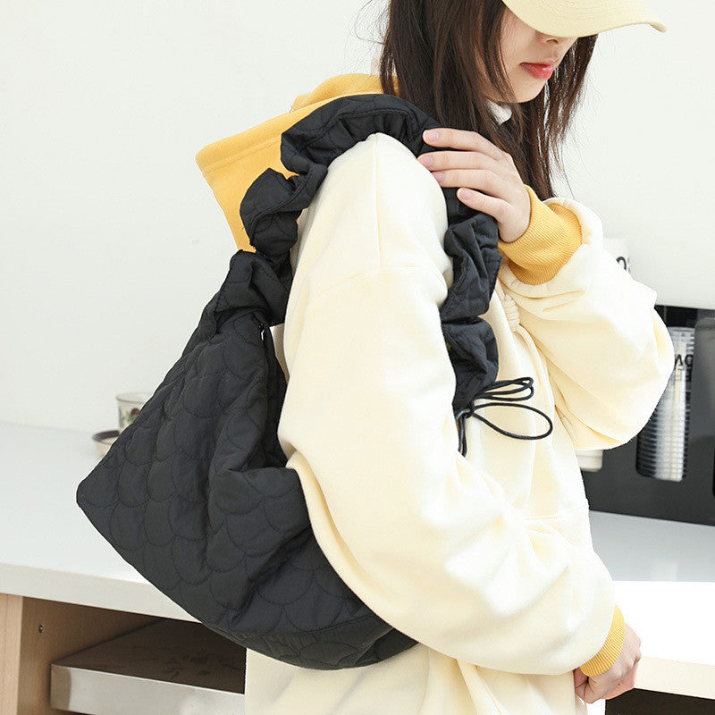 Ielgy Japanese Casual Drawstring Canvas Underarm Bag Fashion Embroidery Thread One Shoulder Pleated Quilted Messenger