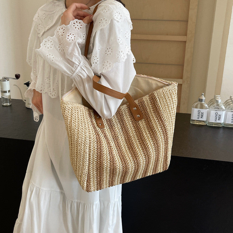 Ielgy Retro Large-Capacity Straw Woven One-Shoulder Texture Woven Beach Vacation Tote Bag