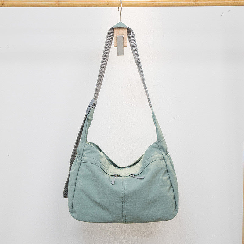Ielgy Korean Version Large-Capacity Commuter Casual One-Shoulder Nylon Tote Bag Waterproof Sports Style Messenger Bag