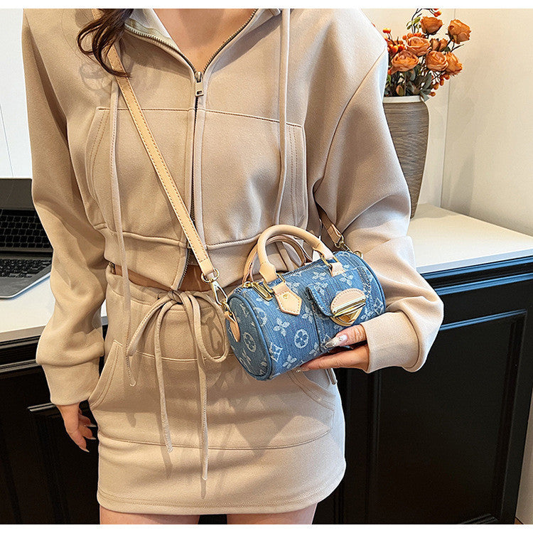 Ielgy Female Pillow Bag Woven Denim Handbag Niche Trendy Retro One-Shoulder Cross-Body