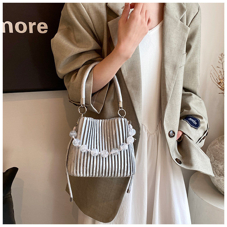Ielgy Ladies Niche Pleated All-Match Messenger Bag Fashion Beaded Portable Bucket Bag