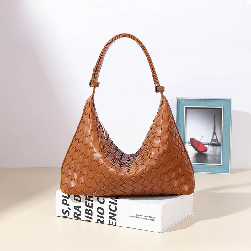 Ielgy Trendy All-Match Handbag Female Fashion Simple Niche Shoulder Armpit Bag