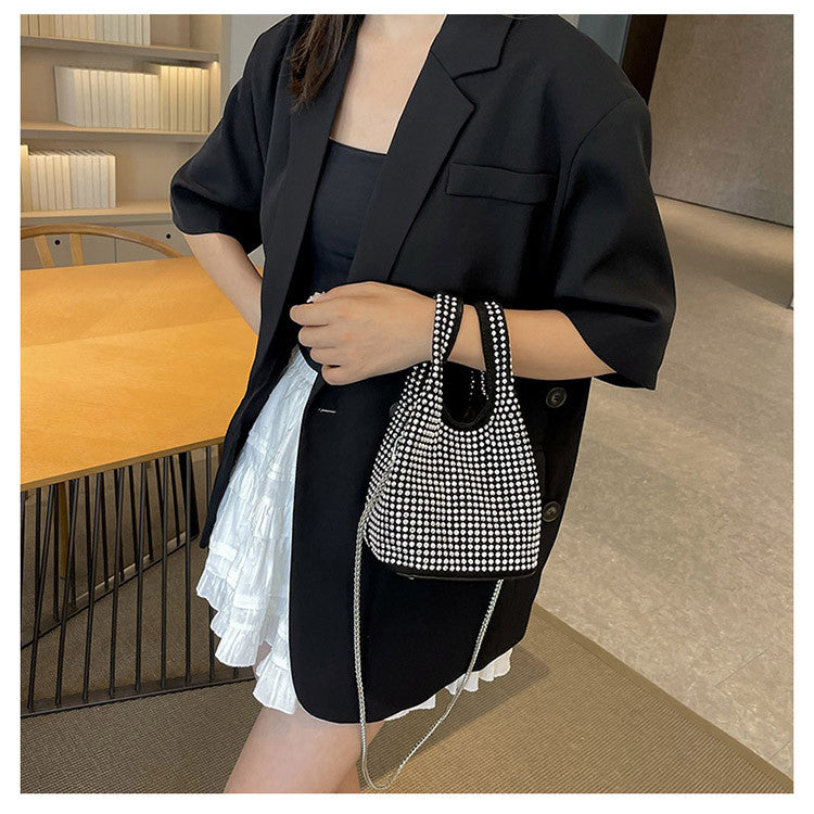 Ielgy Summer Chain Messenger Bag Bright Diamond Portable Bucket Bag