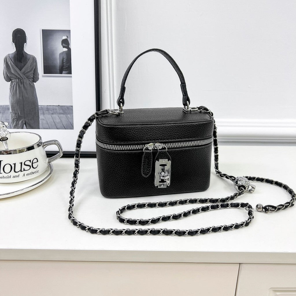 Ielgy High-End Texture Mini Chain Fashion Female Bag Handbag Simple All-Match Shoulder Bag
