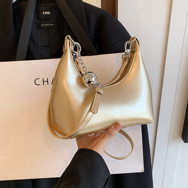 Ielgy Silver Patent Leather Crescent Moon Underarm Bag Korean Version High-End Bell Shoulder Messenger Bag