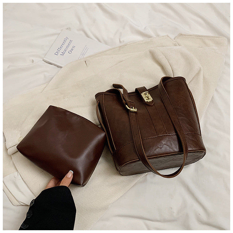 Ielgy Retro Trendy Underarm Bag Fashionable All-Match Bucket Bag Texture Casual Shoulder Bag