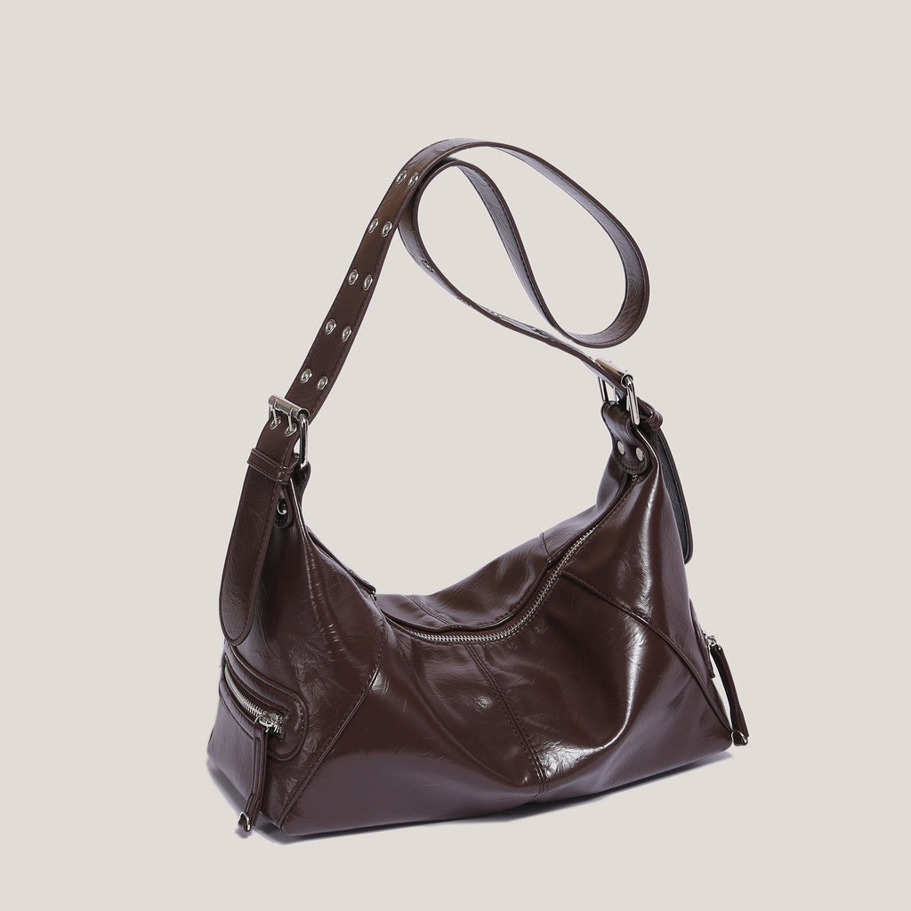 IELGY retro oil wax leather messenger bag, crescent bag, large-capacity versatile single shoulder wide shoulder strap textured women's bag