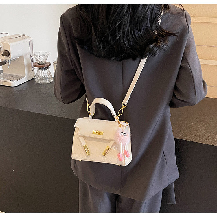 Ielgy Korean Version Portable Fashion Embossed Niche Design Shoulder Messenger Bag