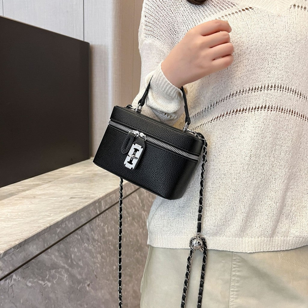 Ielgy High-End Texture Mini Chain Fashion Female Bag Handbag Simple All-Match Shoulder Bag