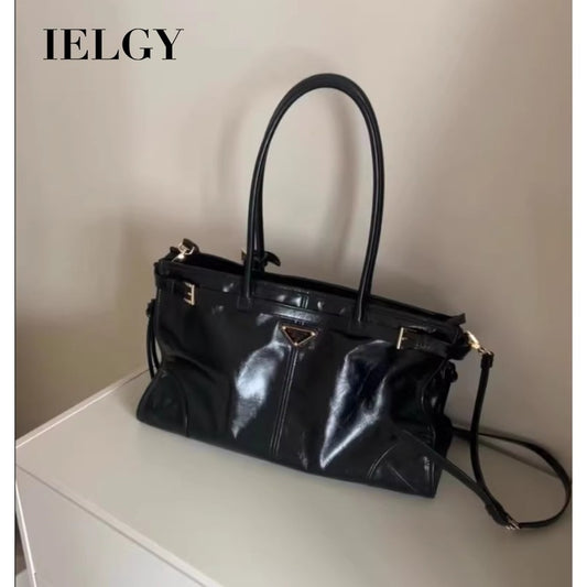 Ielgy High-End Oil Wax Leather Motorcycle Handbag Large Capacity Tote Bag Commuter Fashion All-Match Shoulder Messen