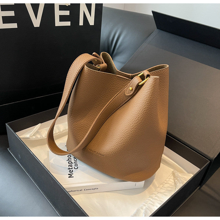 Ielgy Western Style Bucket Bag All-Match Texture One Shoulder Commuter Casual Korean Version