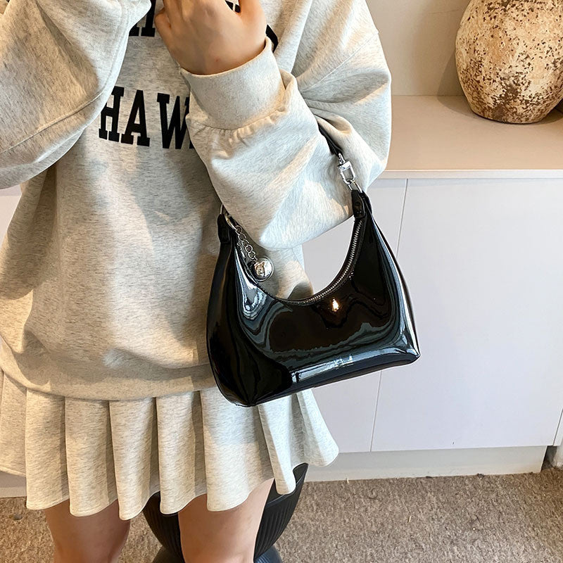 Ielgy Silver Patent Leather Crescent Moon Underarm Bag Korean Version High-End Bell Shoulder Messenger Bag