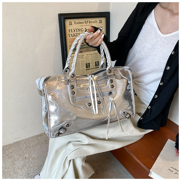 Ielgy Retro Rivet Motorcycle Bag Large-Capacity Portable Tote Bag High-End Sense One-Shoulder
