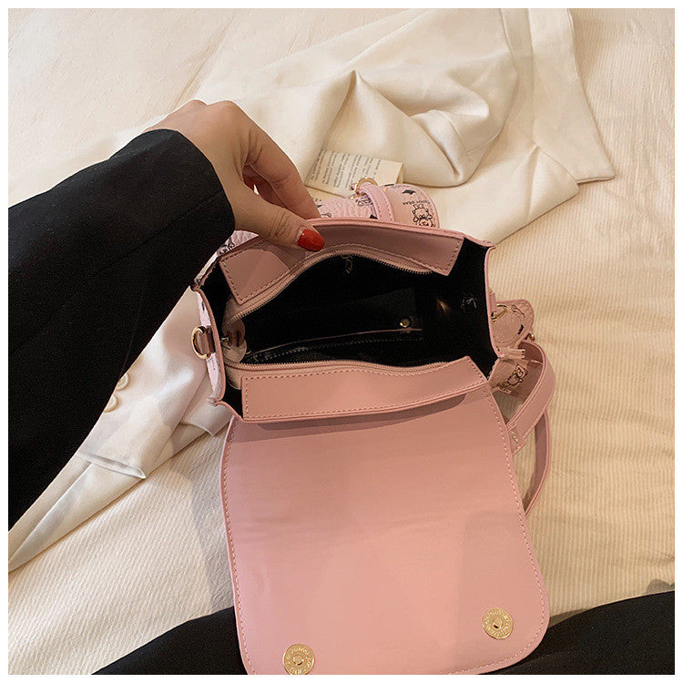 Ielgy Japanese Retro Fashion Backpack High-End Sense School Bag Texture Out Portable