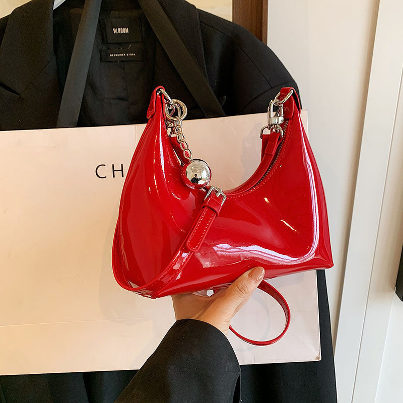 Ielgy Silver Patent Leather Crescent Moon Underarm Bag Korean Version High-End Bell Shoulder Messenger Bag