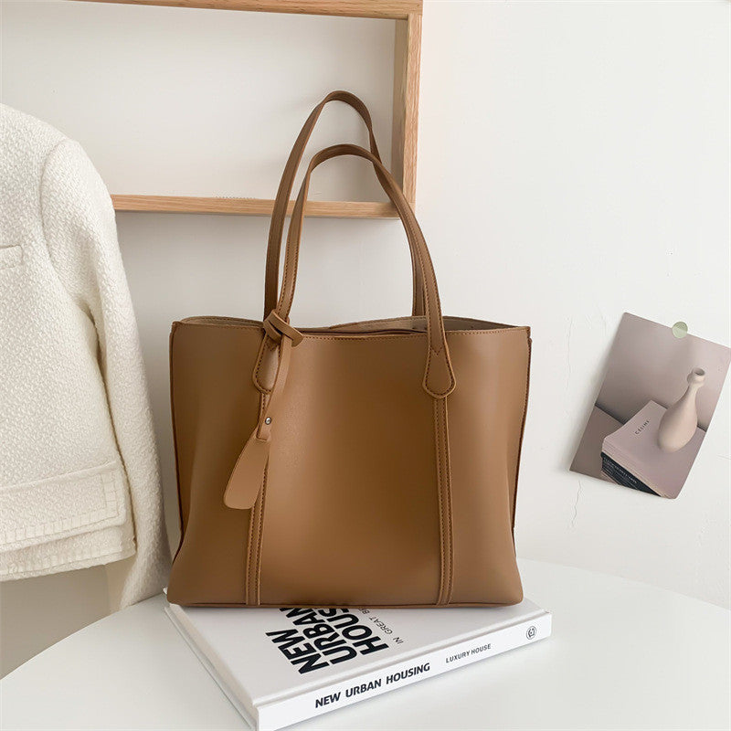 Ielgy Tote Bag Korean Version Shoulder Bag Fashion Casual Large Capacity Handbag Simple Female Bag