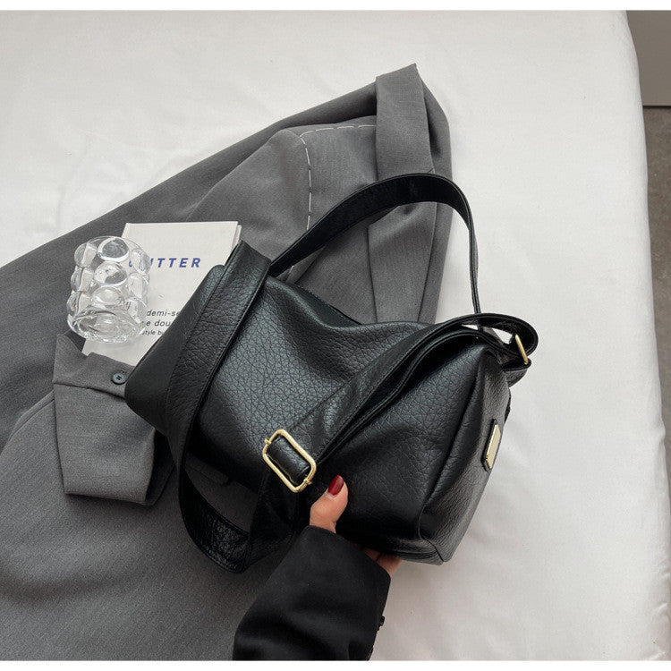 Ielgy Retro Lychee Pattern Soft Leather Pillow Bag Simple Niche One-Shoulder Diagonal Casual Bag