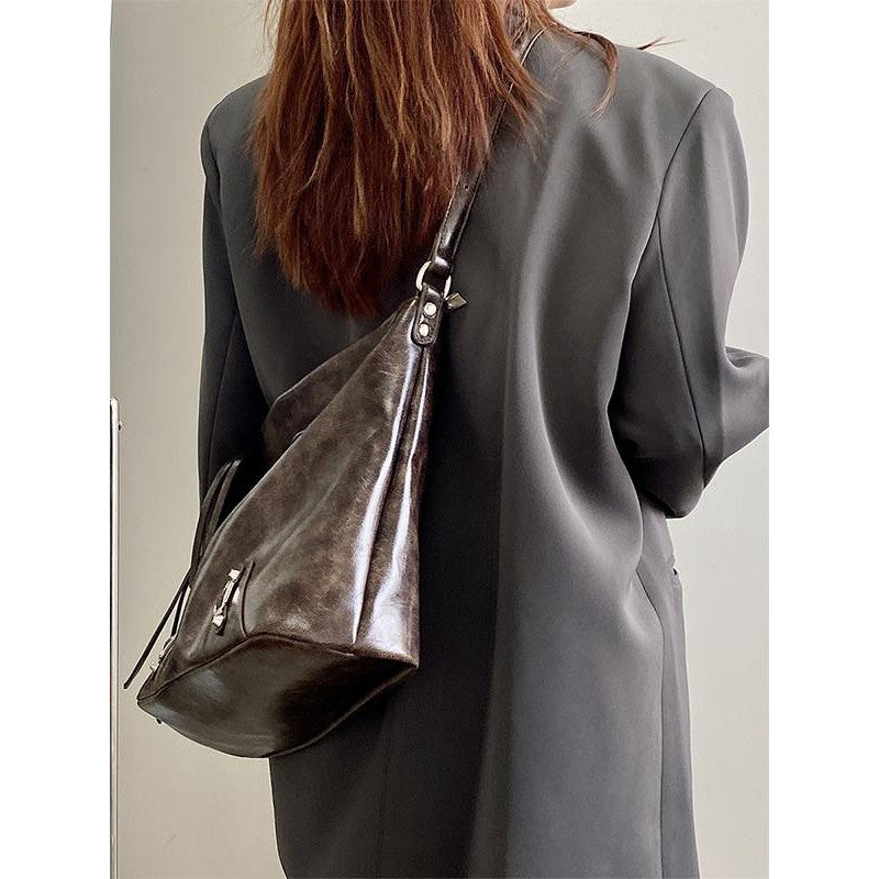 Ielgy Female Bag Autumn Winter Retro Merad Large-Capacity One-Shoulder Messenger