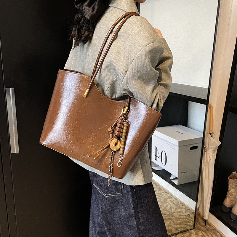 Ielgy High-End Sense Large-Capacity Ladies Shoulder Bag College Students Class Commuter To