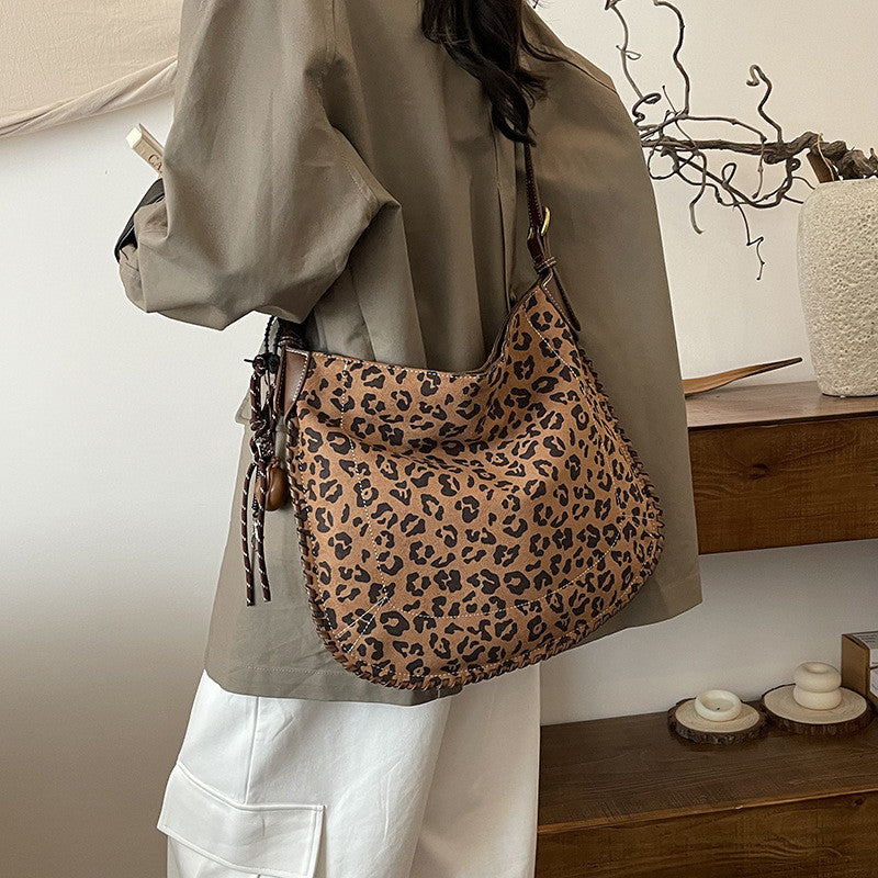 Ielgy Fashion Trendy Leopard Print Tote Bag Retro Casual One-Shoulder Large-Capacity Commuter Underarm Bag