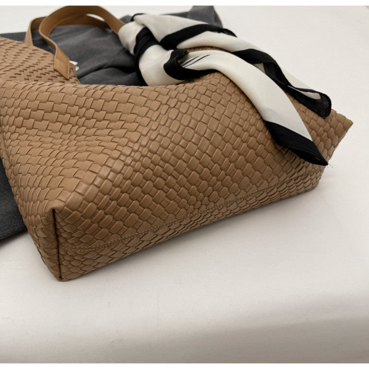 Ielgy Korean Version Work Commuter Large Capacity Bag Autumn Winter Retro Fashion Tote Bag