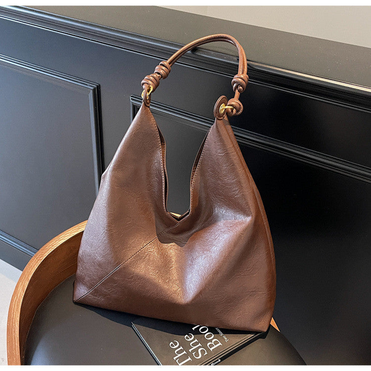Ielgy Retro Large-Capacity Shoulder Tote Bag High-End Fashion Casual Commuter Messenger Bag