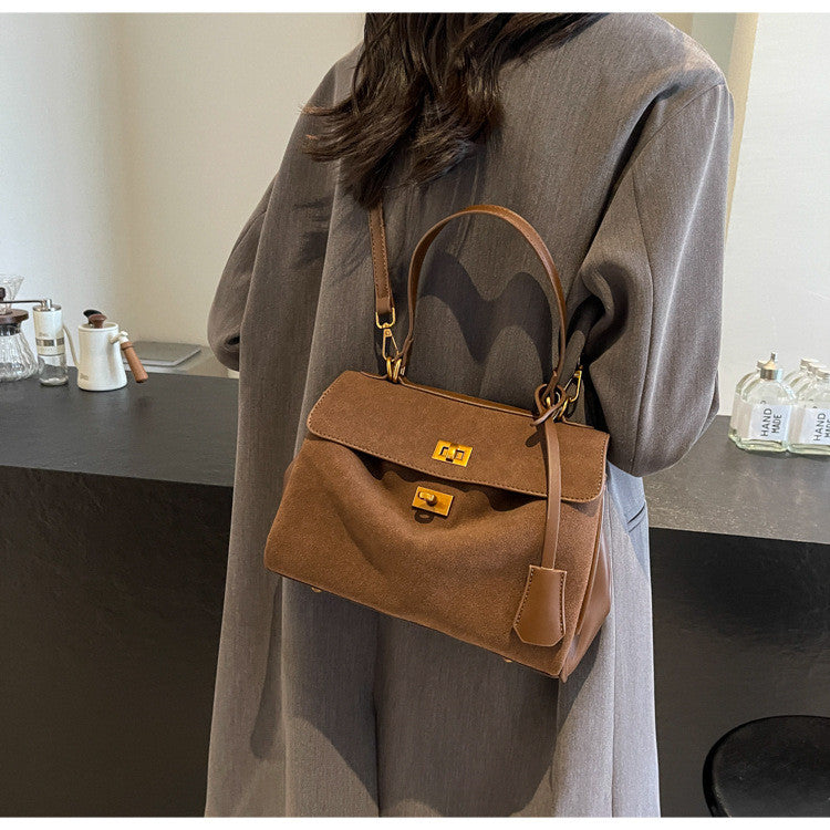 Ielgy Retro High-End Feeling Large-Capacity Shoulder Bag Autumn Winter Frosted Commuter Cross @