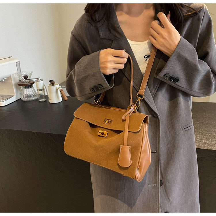 Ielgy Retro High-End Feeling Large-Capacity Shoulder Bag Autumn Winter Frosted Commuter Cross @