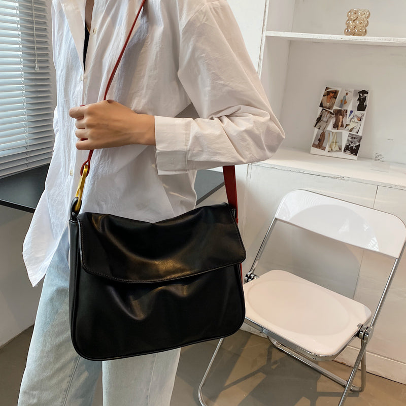 IELGY fashion women's bag super soft big bag simple shoulder bag