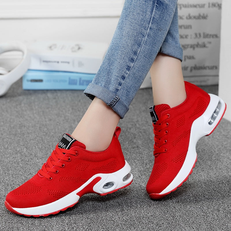 IELGY fashion flying knit women's shoes Korean style versatile and comfortable leisure sports