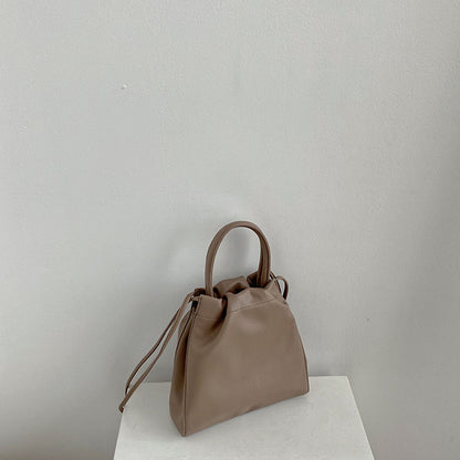 IELGY Korean version One shoulder Soft surface Diagonal Women's bag PU Fashion Black Portable Large capacity