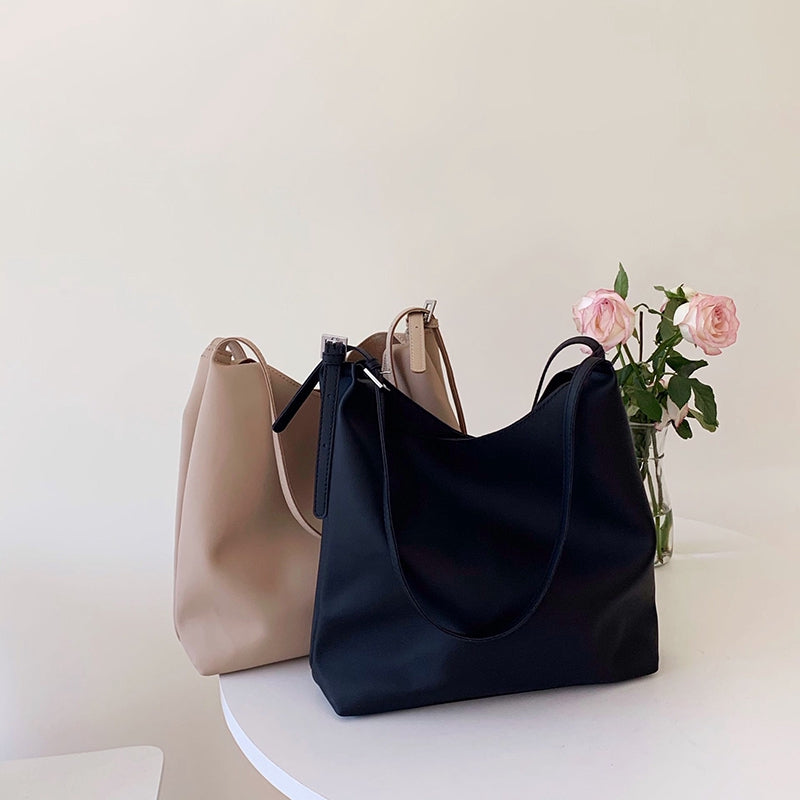 IELGY Tote bag Korean version of ulzzang handbags shoulder bag large capacity high sense
