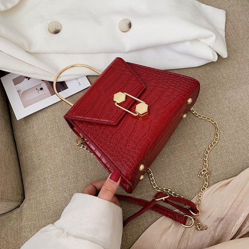 IELGY One-shoulder female bag high-grade fashion portable small bag wild casual Messenger bag