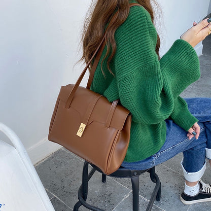 IELGY tote bag women's soft leather large capacity fashion retro flip commuter bag
