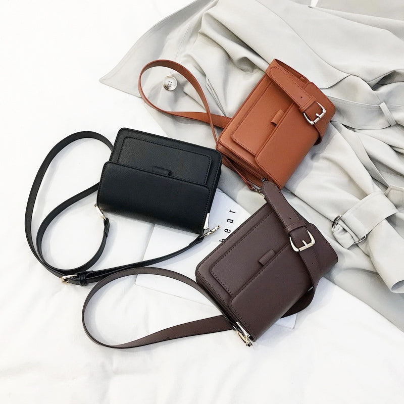 IELGY  Small square bag Messenger bag female simple retro bag senior sense of the wind and wind