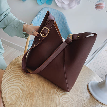 Ielgy large bag women's new 2020 retro simple Korean bucket bag with INS large capacity Single Shoulder Messenger mother bag