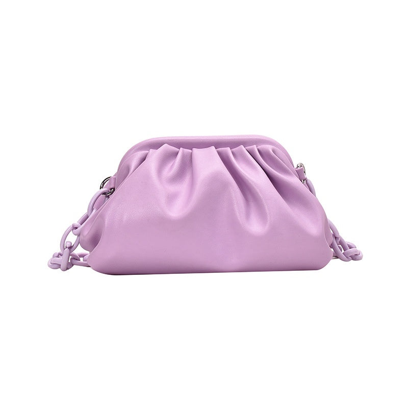 IELGY The Korean version of leisure fashion clouds clip buckle shoulder Messenger bag is new