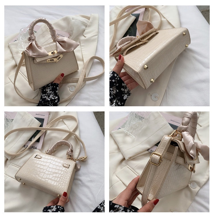 IELGY Bamboo Handbag Crocodile Locked Shoulder Bag Women's Bag