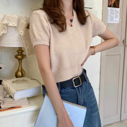 IELGY knitted short-sleeved T-shirt women summer new loose and thin short V-neck top T-shirt