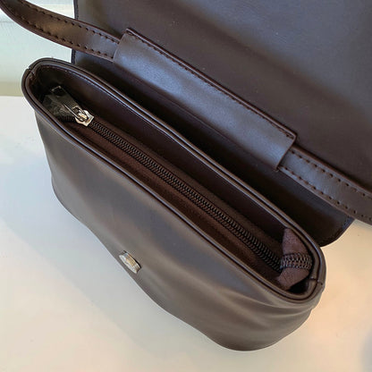 IELGY All-match Dumpling Retro Zipper Black Woman's bag Crossbody Simple One-shoulder