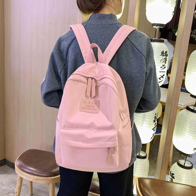 IELGY Nylon large capacity outdoor backpack for men and women